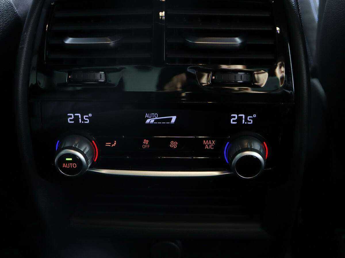 Б/У БМВ 5 серии 2018 года. Фото: #12