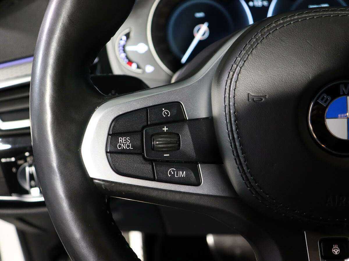 Б/У БМВ 5 серии 2018 года. Фото: #19