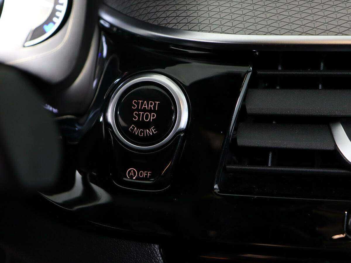 Б/У БМВ 5 серии 2018 года. Фото: #21