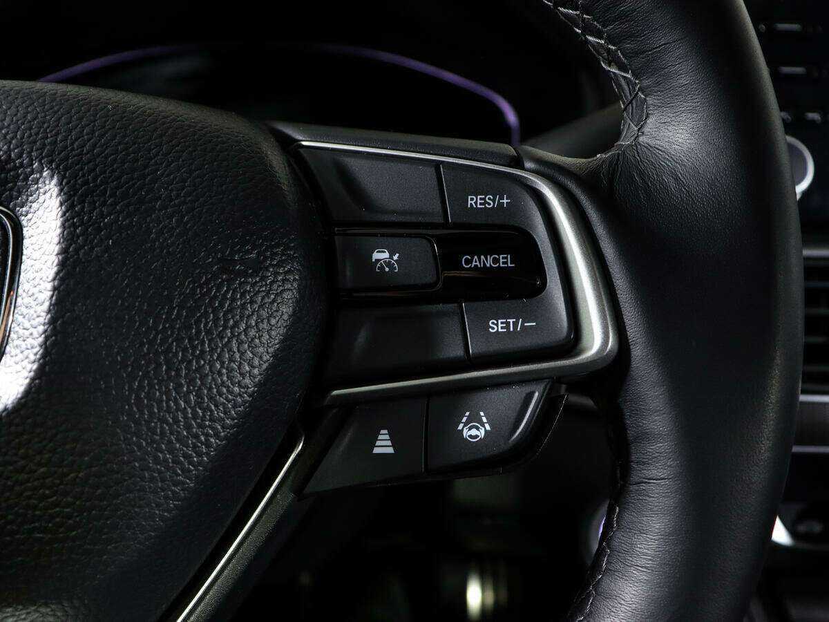 Б/У Хонда Аккорд 2022 года. Фото: #19