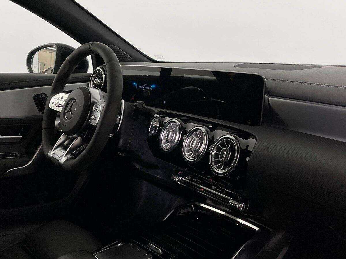 Б/У Мерседес-Бенц А-Класс АМГ 2019 года. Фото: #6