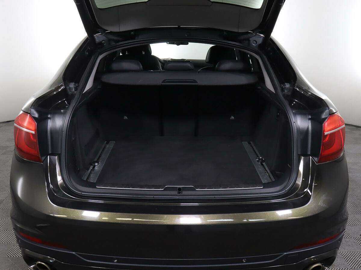 Б/У БМВ Икс6 2015 года. Фото: #8