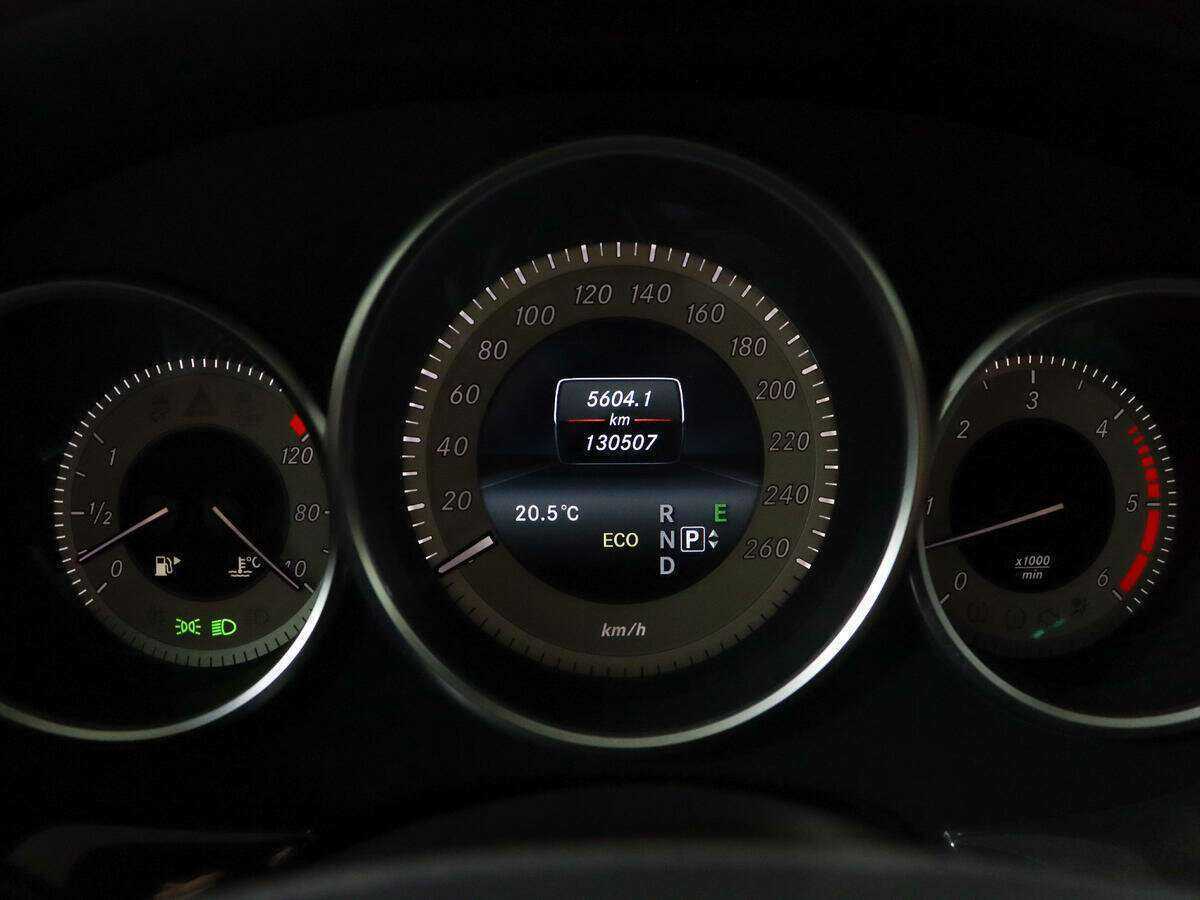 Б/У Мерседес-Бенц ЦЛС 2014 года. Фото: #9