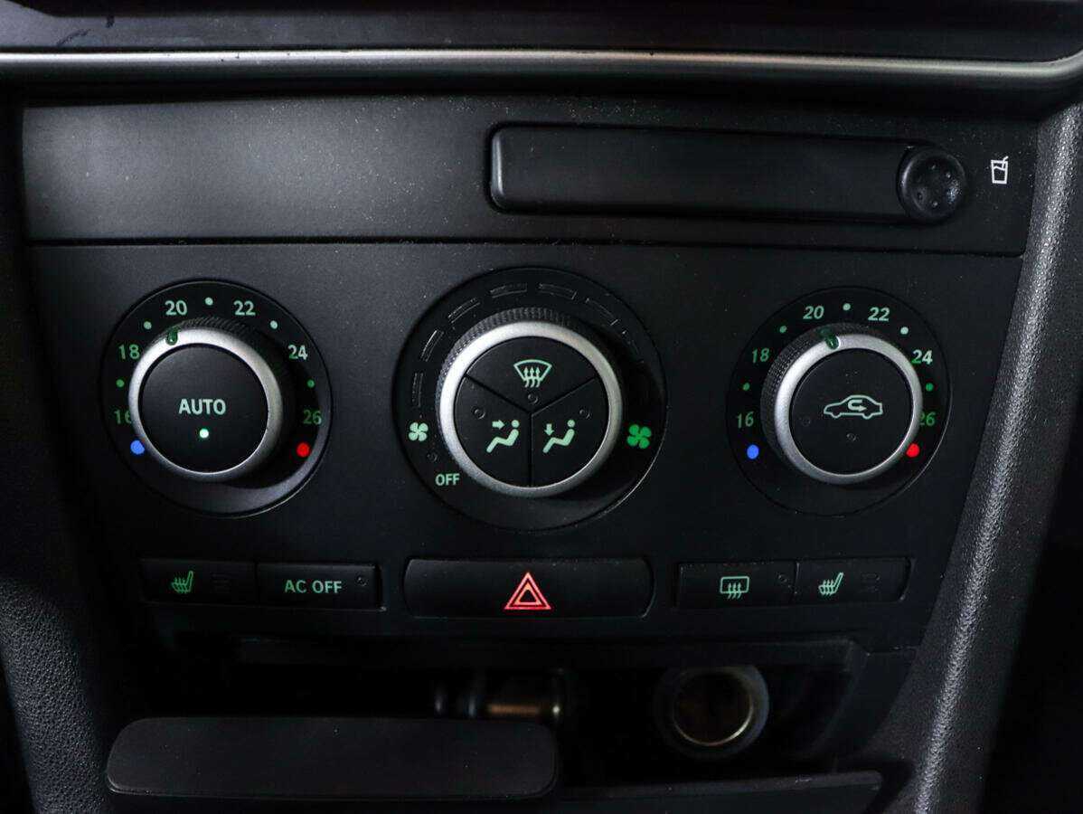 Б/У Сааб 9-3 2008 года. Фото: #11