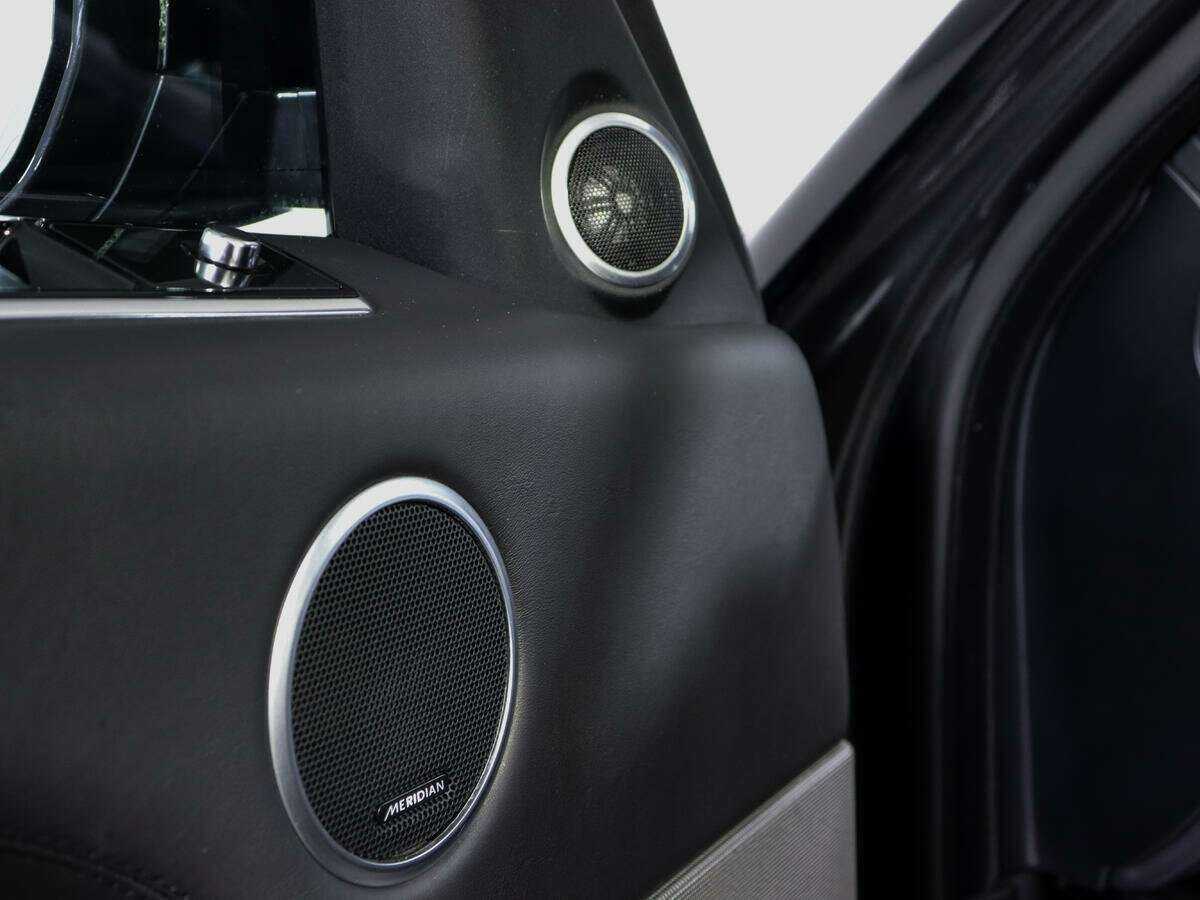 Б/У Лэнд Ровер Рэнж Ровер Спорт 2018 года. Фото: #14