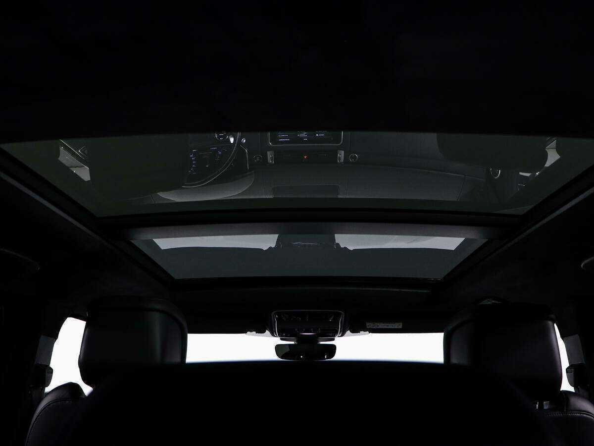 Б/У Лэнд Ровер Рэнж Ровер Спорт 2018 года. Фото: #19