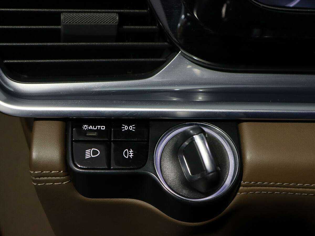 Б/У Порш Панамера 2016 года. Фото: #19