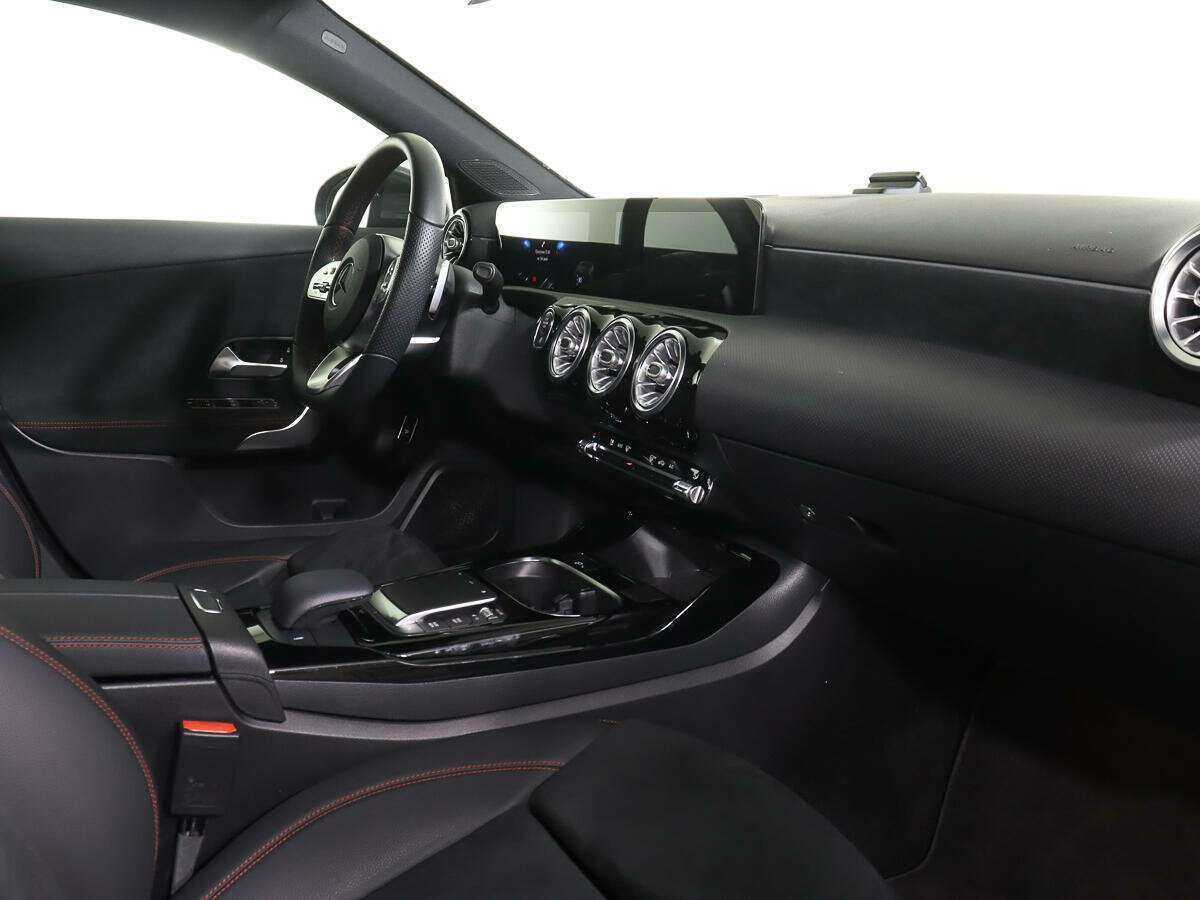 Б/У Мерседес-Бенц А-Класс АМГ 2020 года. Фото: #8