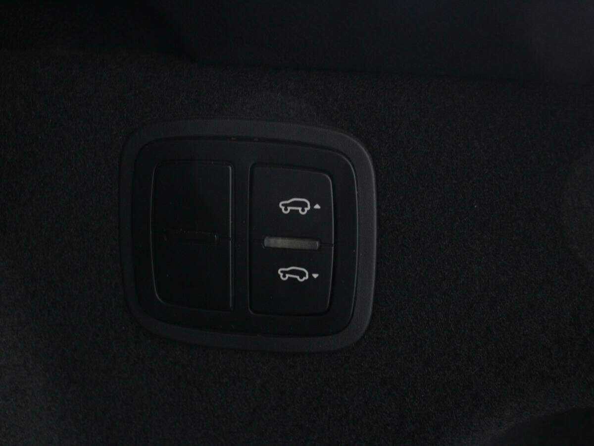 Б/У Порш Макан 2017 года. Фото: #29