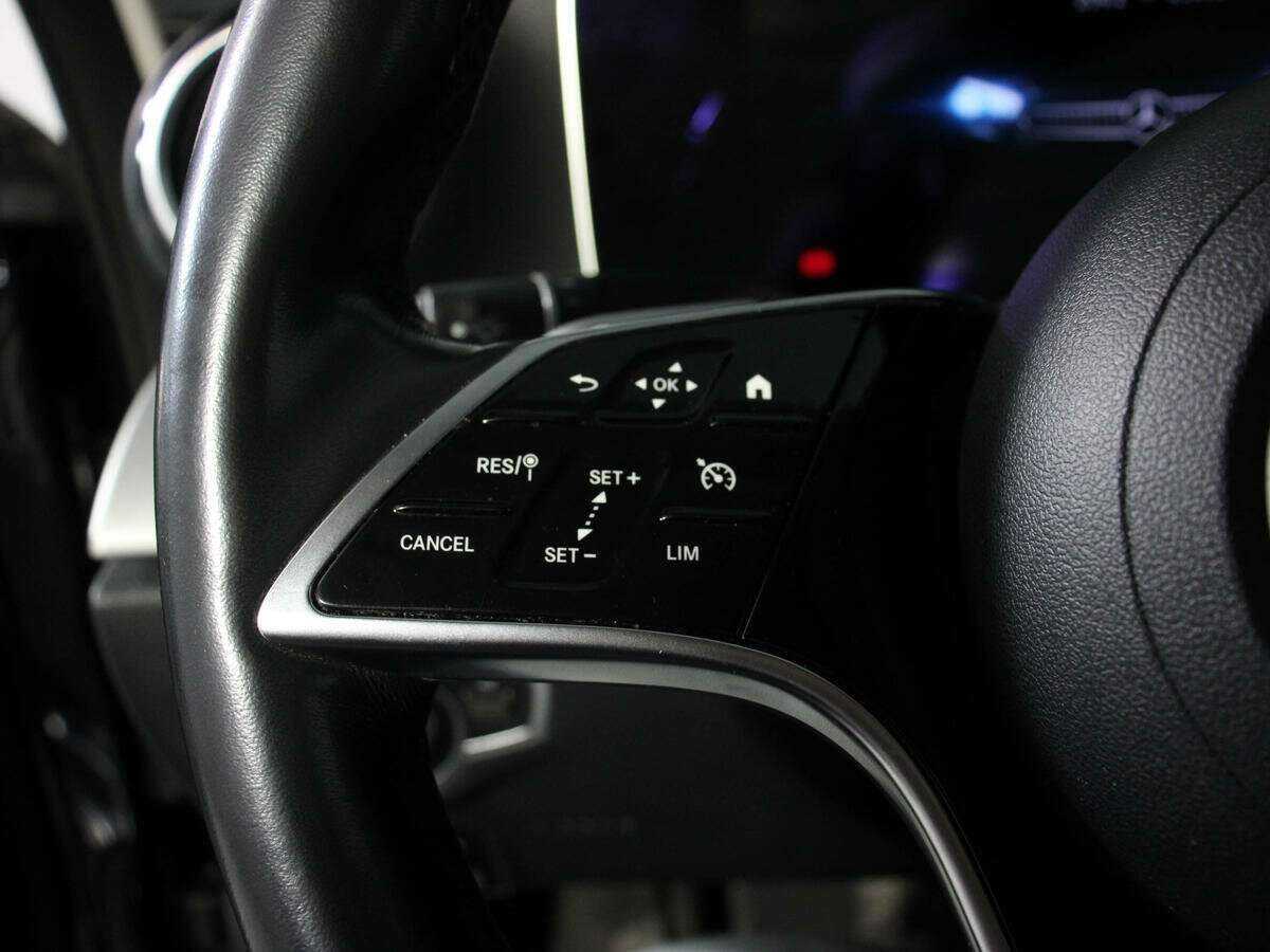 Б/У Мерседес-Бенц Е-Класс 2020 года. Фото: #18