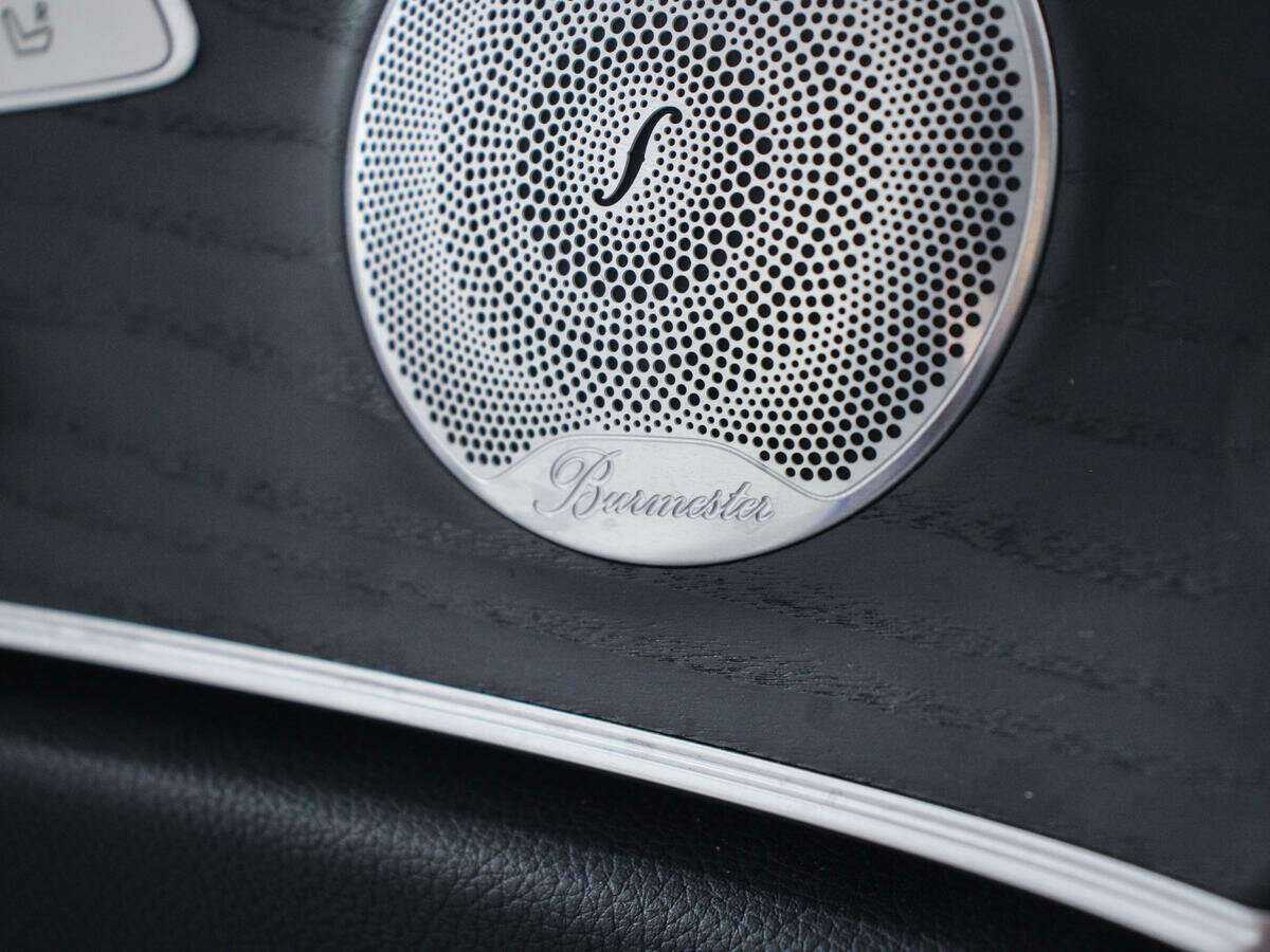 Б/У Мерседес-Бенц Е-Класс 2017 года. Фото: #17