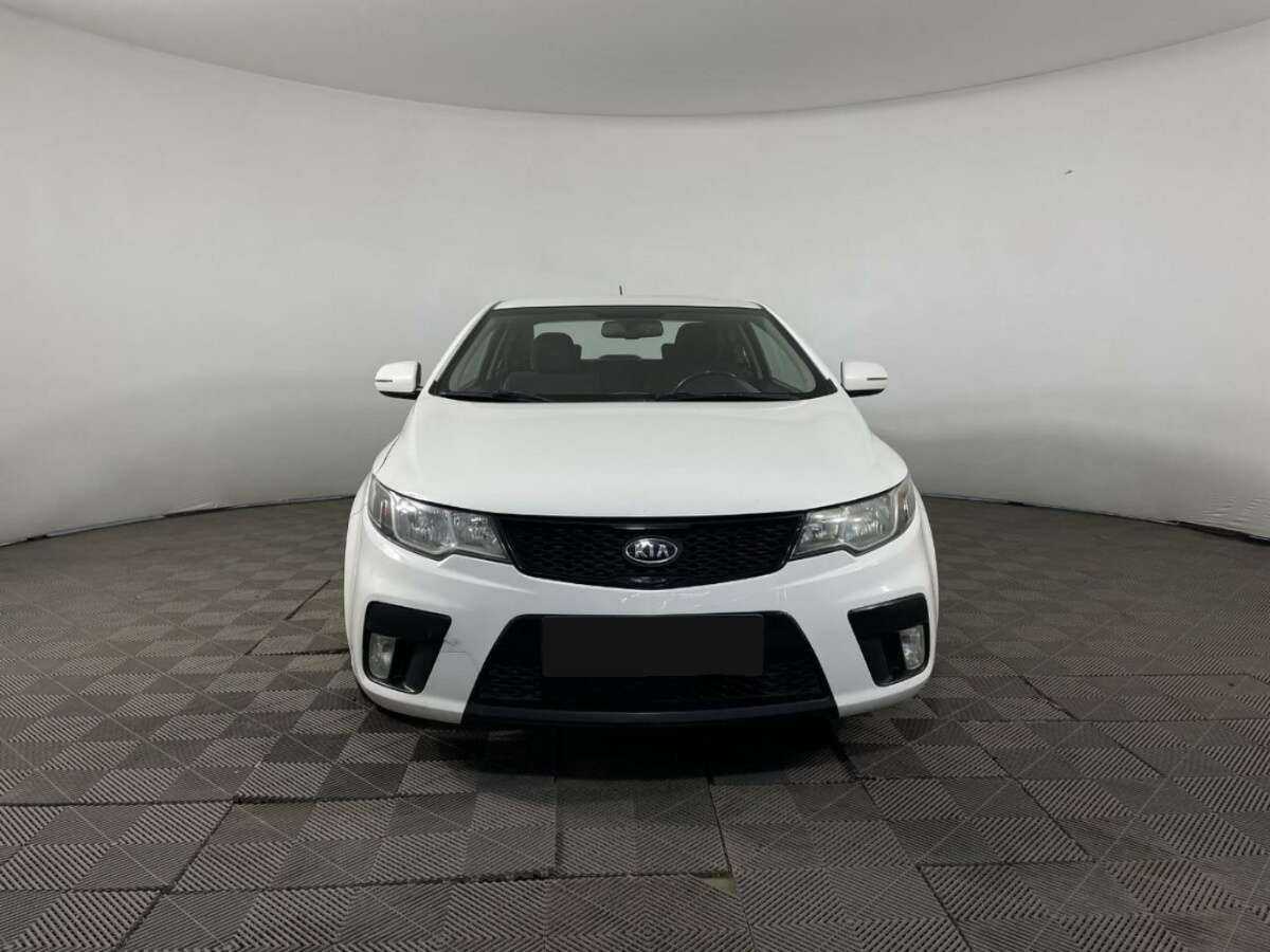 Б/У Киа Церато 2012 года. Фото: #1