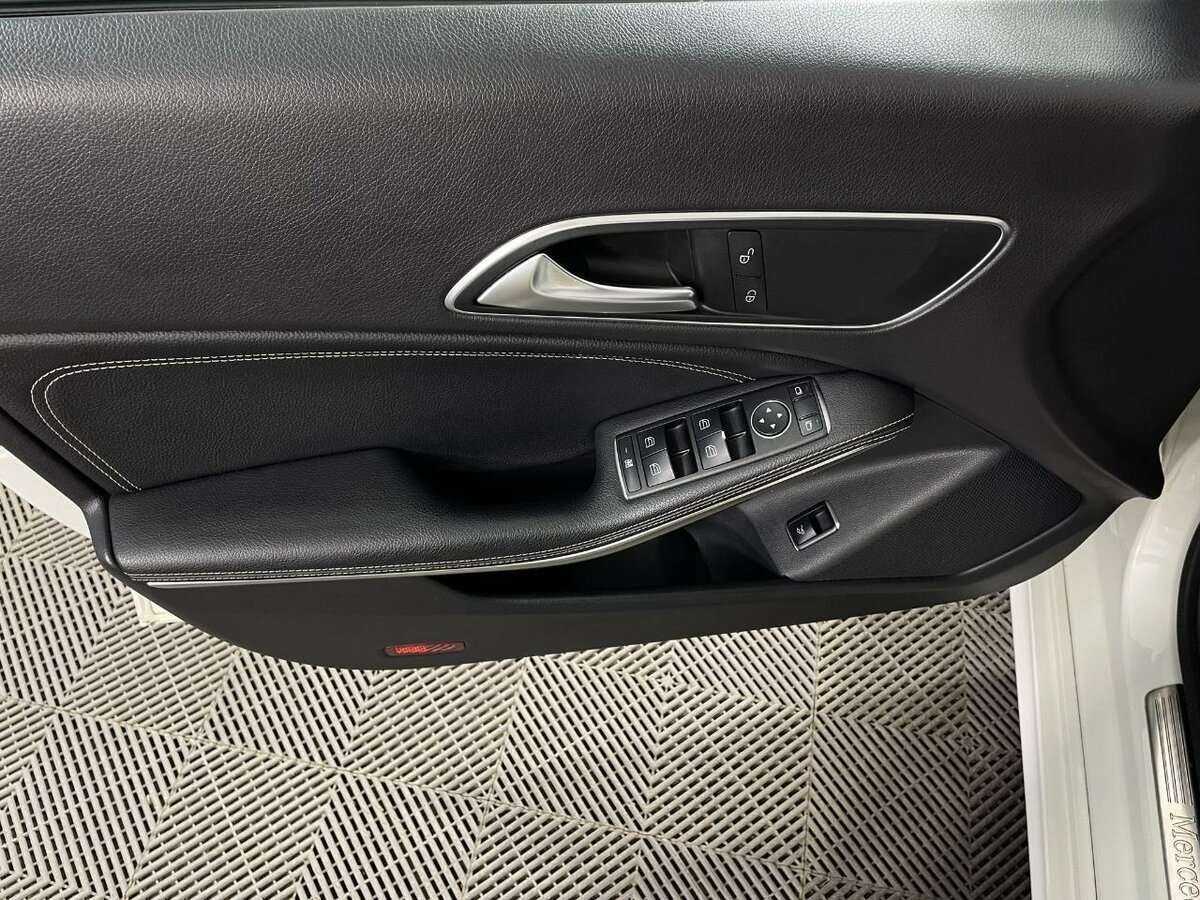 Б/У Мерседес-Бенц КЛА 2014 года. Фото: #7