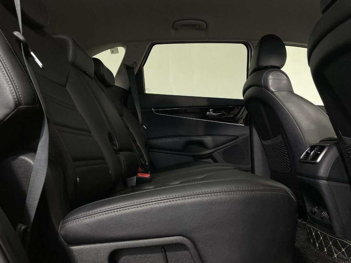 Б/У Киа Соренто 2019 года. Фото: #15