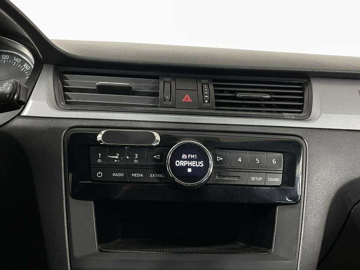 Б/У Шкода Рапид 2016 года. Фото: #10