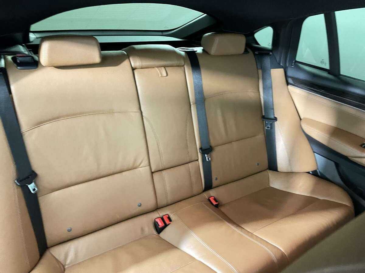 Б/У БМВ Икс4 2014 года. Фото: #13