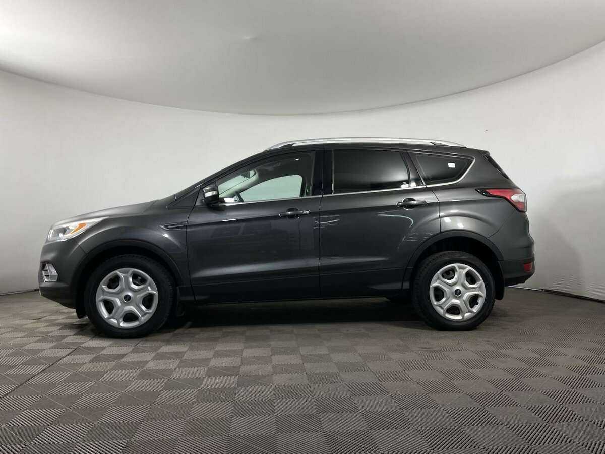 Б/У Форд Куга 2017 года. Фото: #4