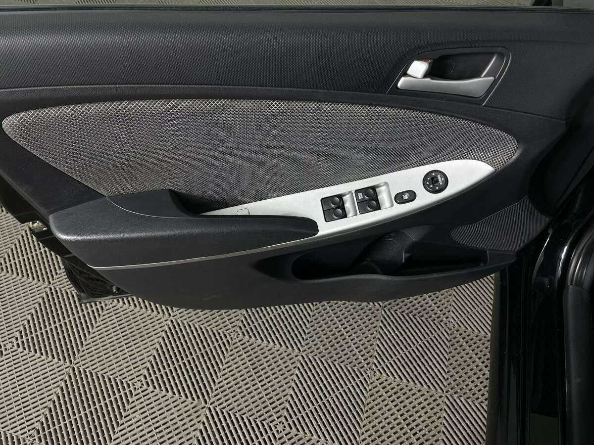 Б/У Хендай Солярис 2011 года. Фото: #7