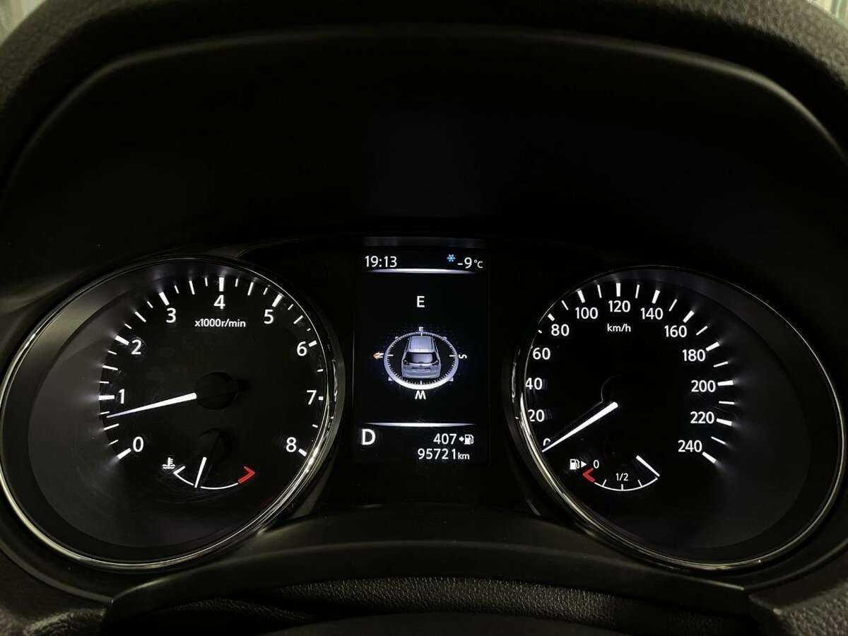 Б/У Ниссан Икс-Трейл 2018 года. Фото: #9