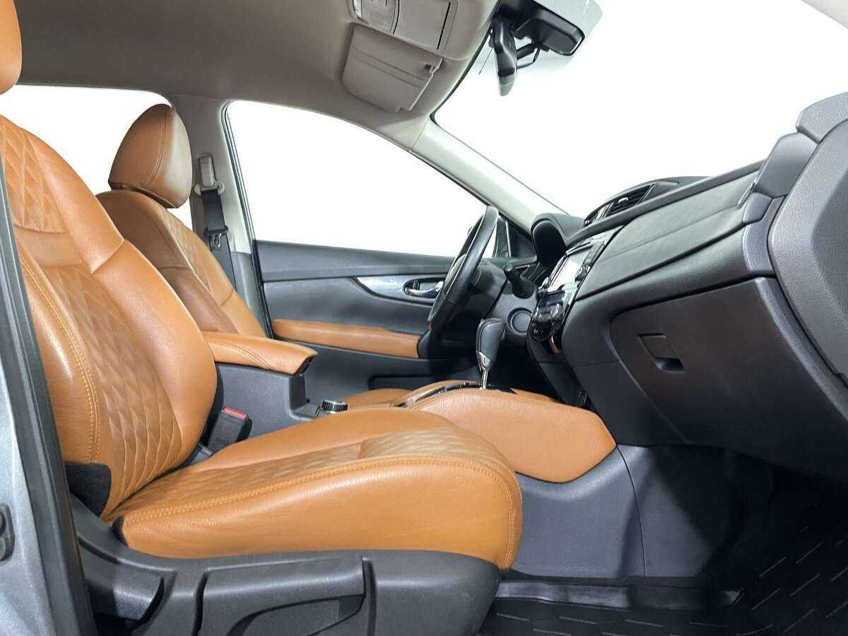 Б/У Ниссан Икс-Трейл 2018 года. Фото: #12