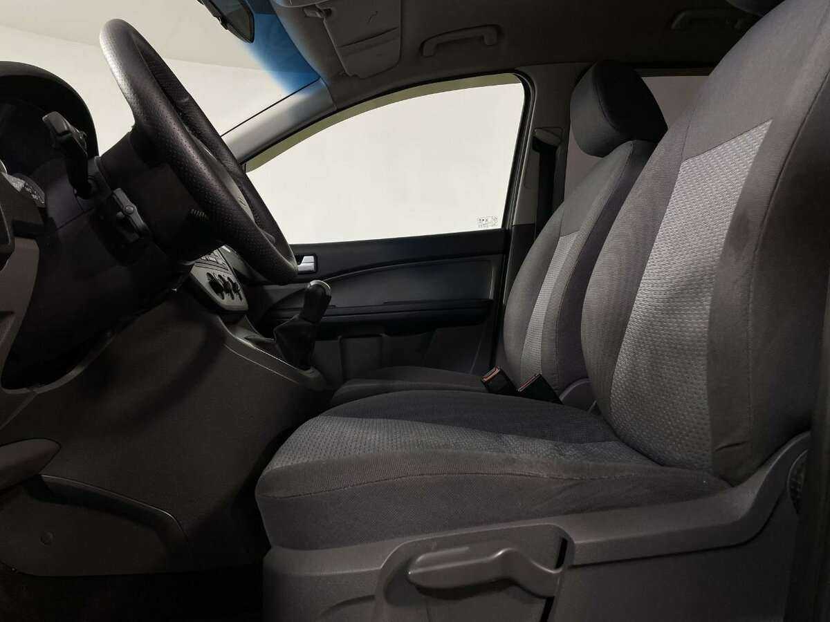 Б/У Форд Ц-Макс 2005 года. Фото: #8