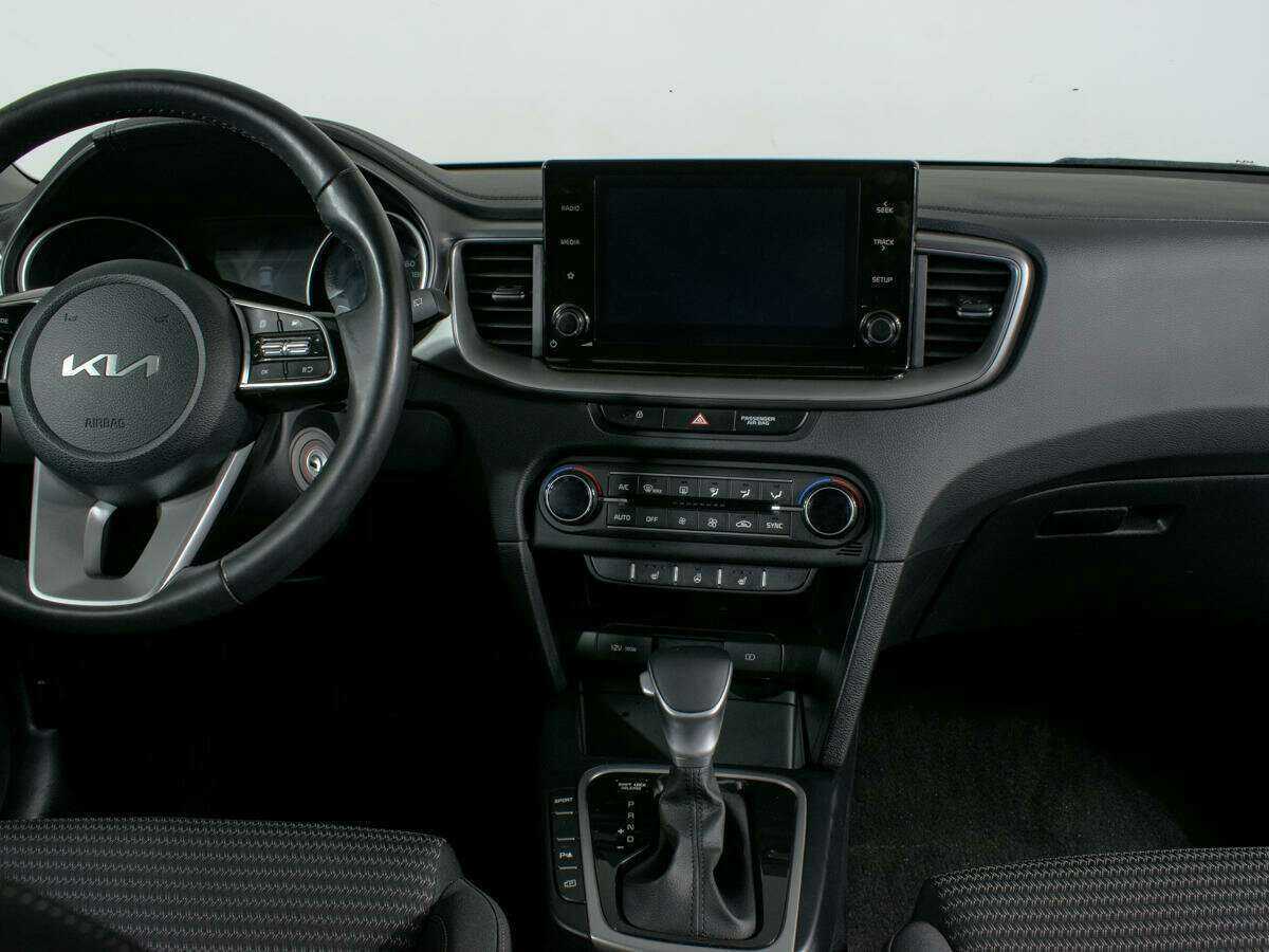 Б/У Киа Сид 2021 года. Фото: #7