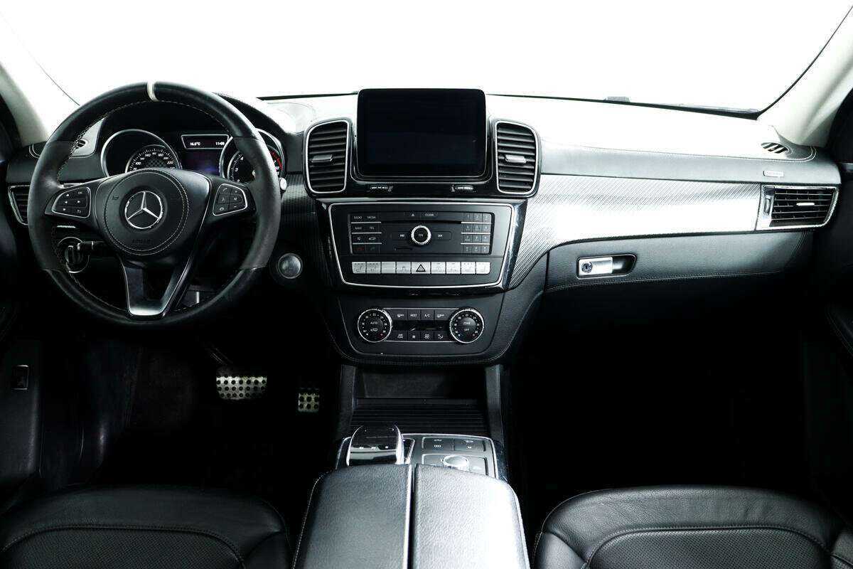 Б/У Мерседес-Бенц ГЛЕ АМГ 2017 года. Фото: #10