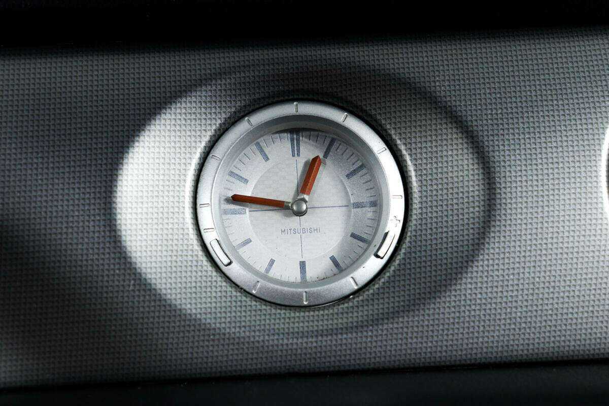 Б/У Митсубиши Оутлэндер 2005 года. Фото: #12