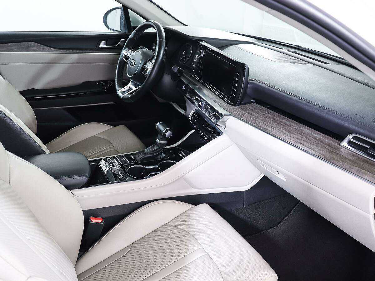 Б/У Киа К5 2020 года. Фото: #7