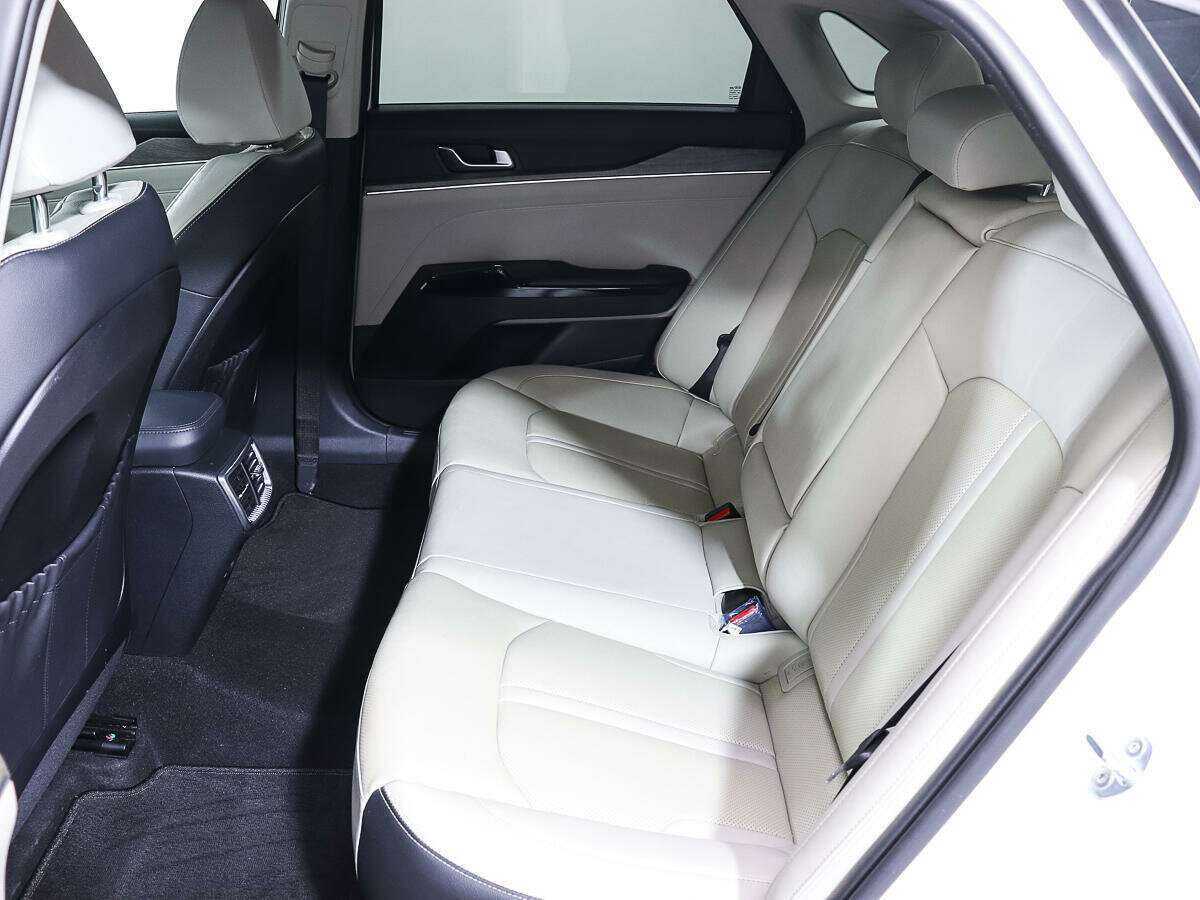 Б/У Киа К5 2020 года. Фото: #8