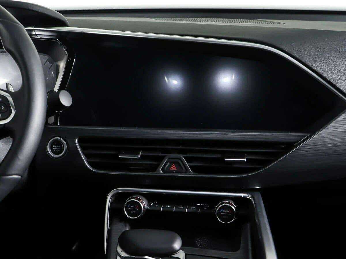 Б/У Джили Тугелла 2023 года. Фото: #11