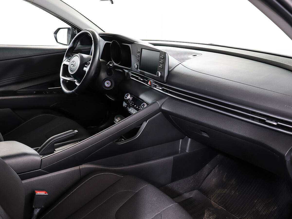 Б/У Хендай Елантра 2021 года. Фото: #8