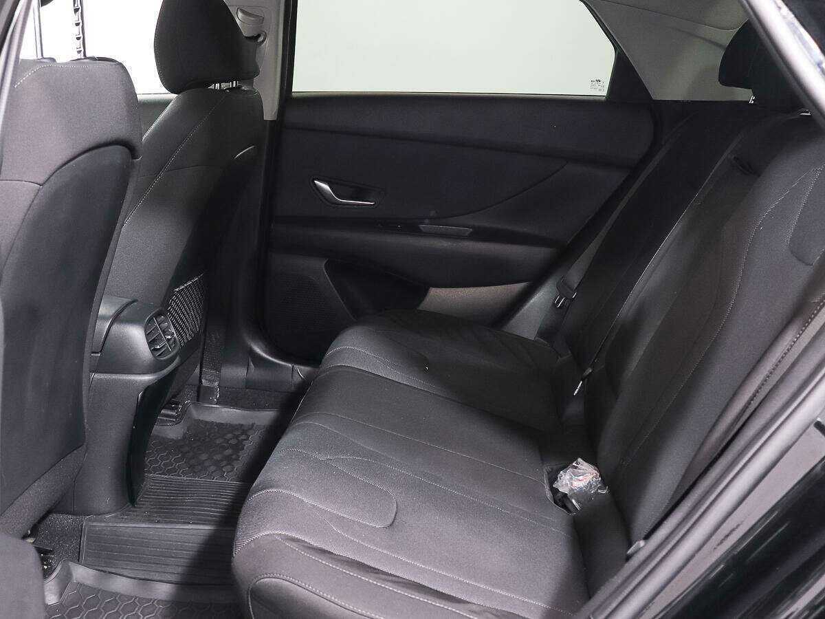 Б/У Хендай Елантра 2021 года. Фото: #9