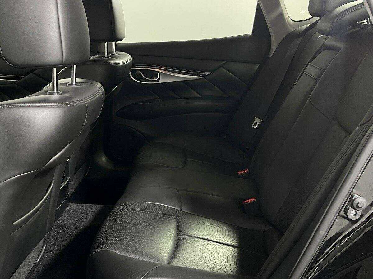 Б/У Инфинити К70 2016 года. Фото: #9