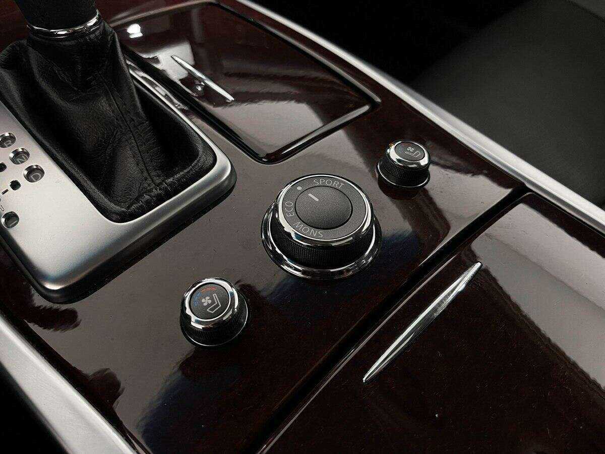 Б/У Инфинити К70 2016 года. Фото: #13