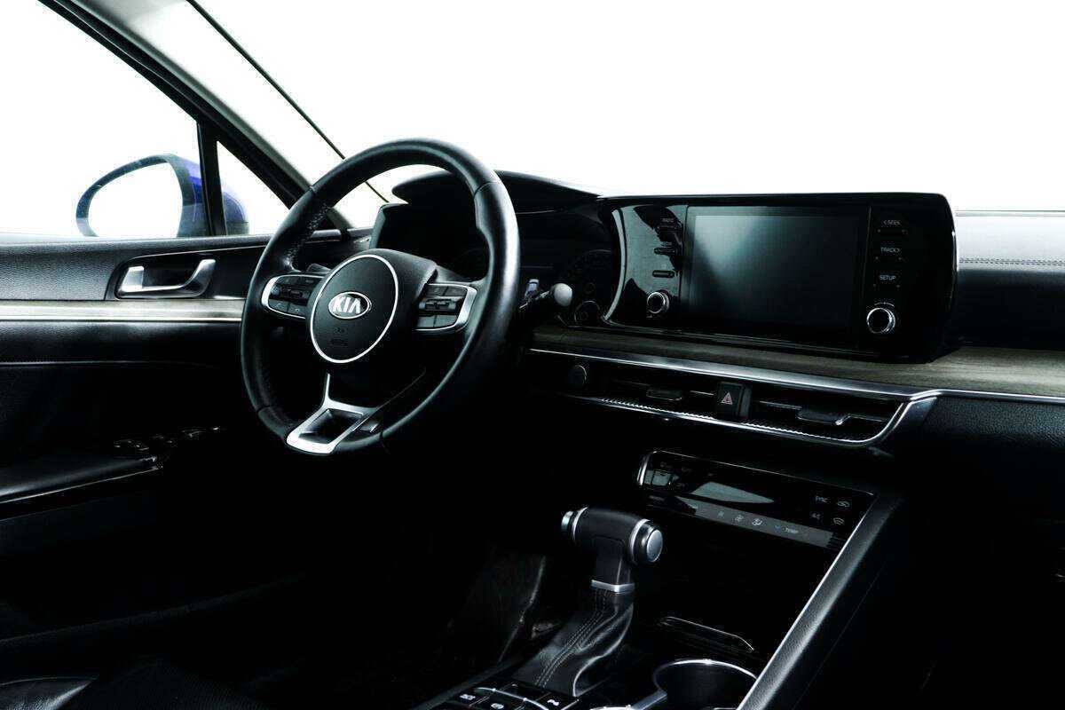 Б/У Киа К5 2020 года. Фото: #8