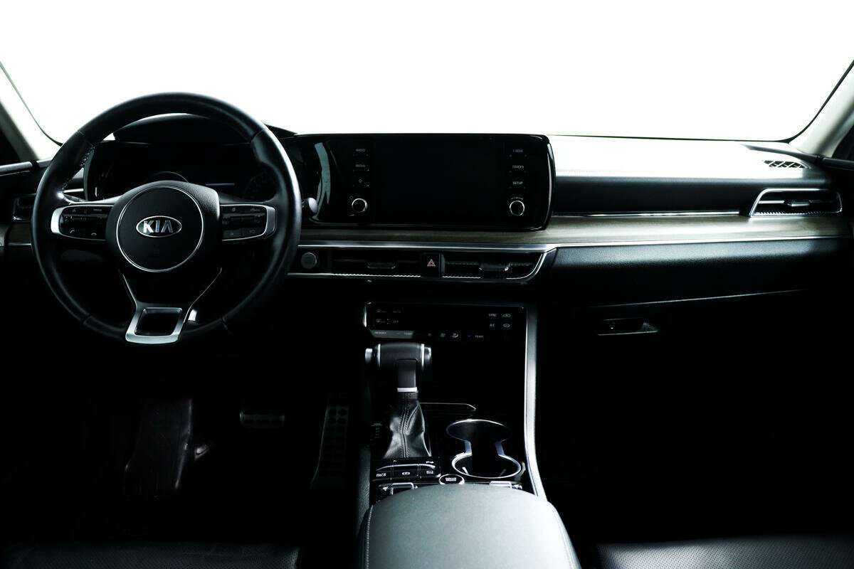 Б/У Киа К5 2020 года. Фото: #10