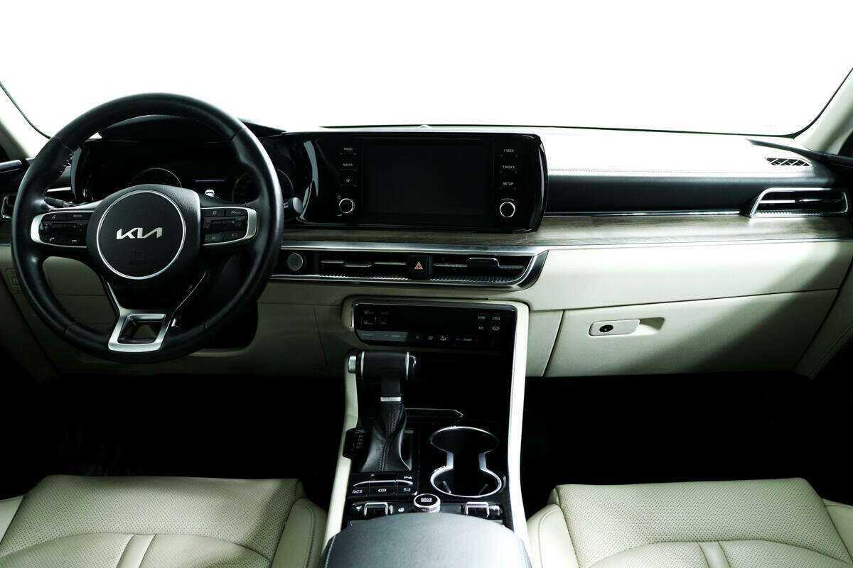 Б/У Киа К5 2021 года. Фото: #10