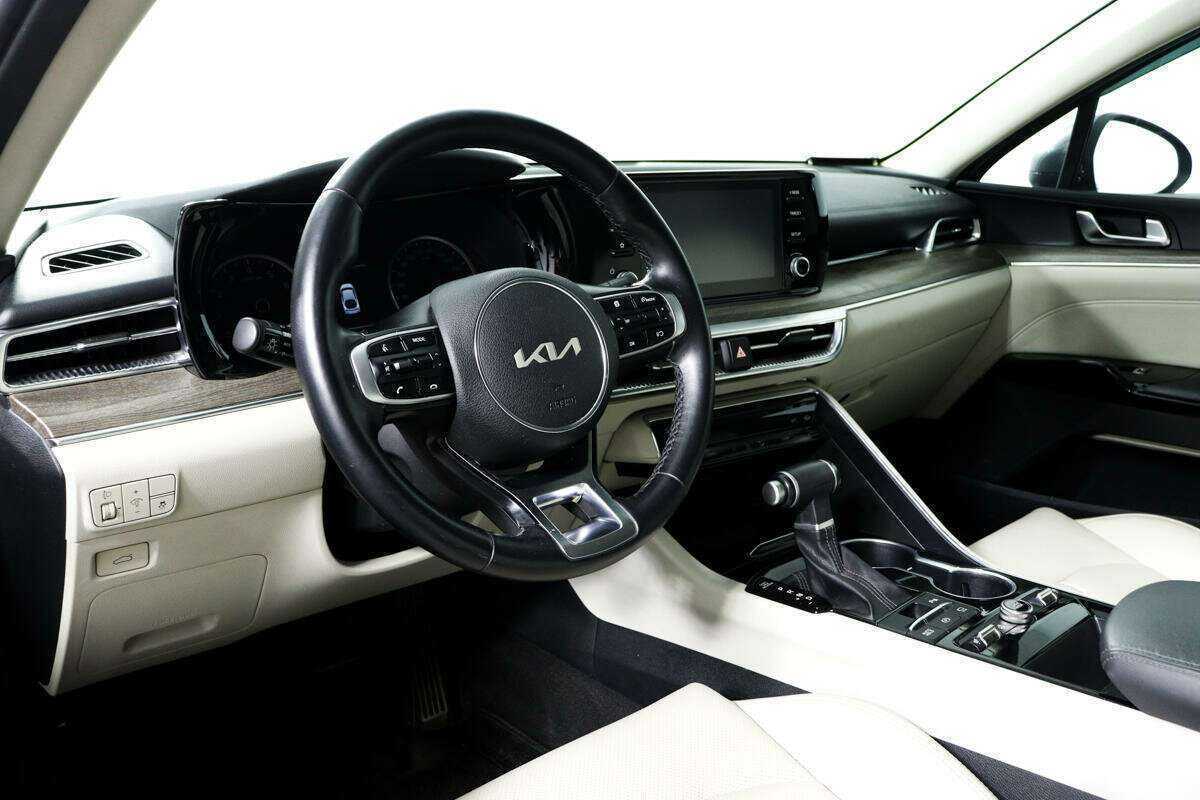 Б/У Киа К5 2021 года. Фото: #12