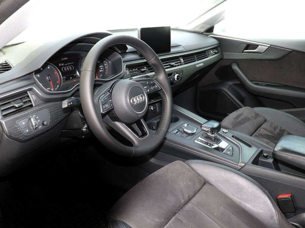 Б/У Ауди А5 2018 года. Фото: #6