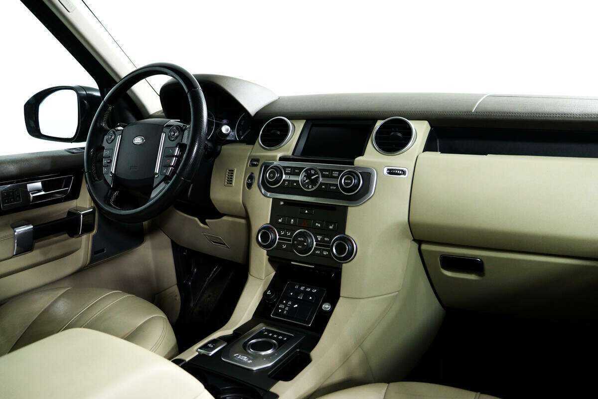 Б/У Лэнд Ровер Дискавери 2015 года. Фото: #6