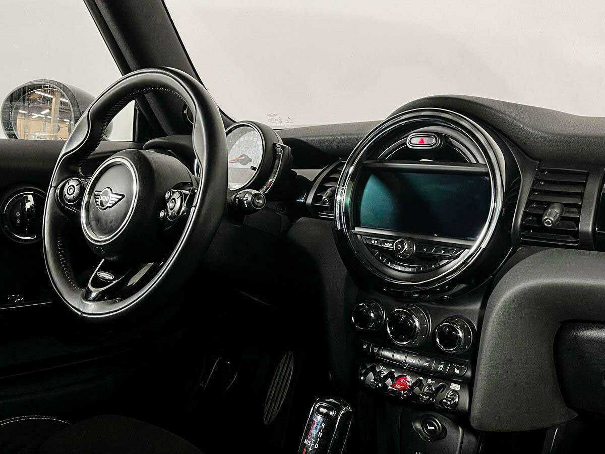 Б/У Мини Хэтч 2018 года. Фото: #6