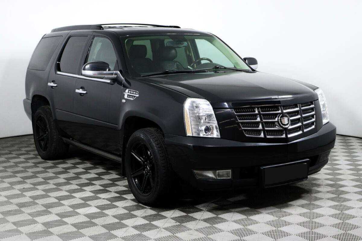 Б/У Кадиллак Эскалэйд 2012 года. Фото: #2