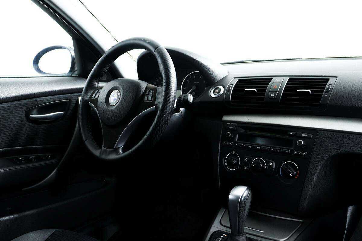 Б/У БМВ 1 серии 2008 года. Фото: #8