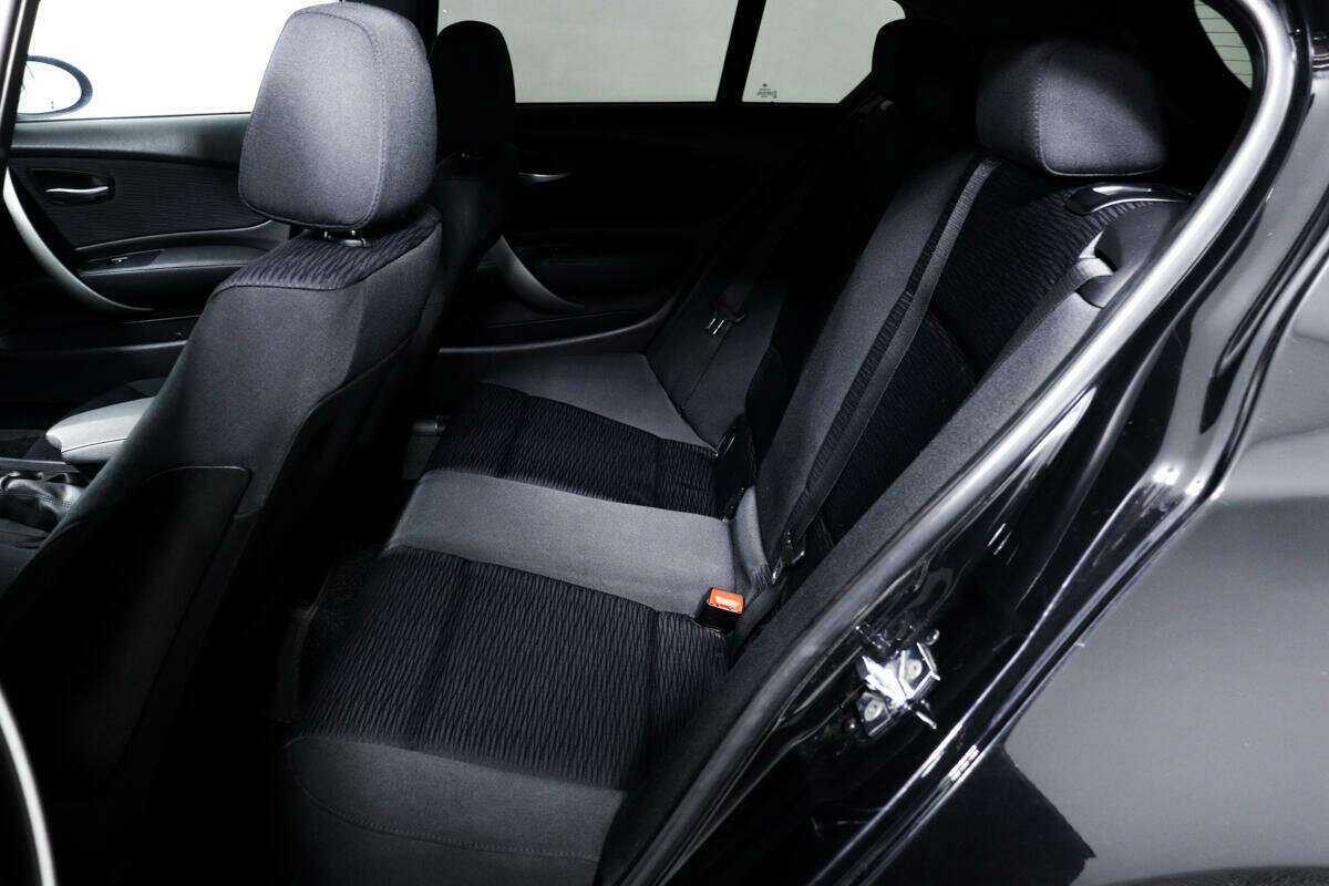 Б/У БМВ 1 серии 2008 года. Фото: #11