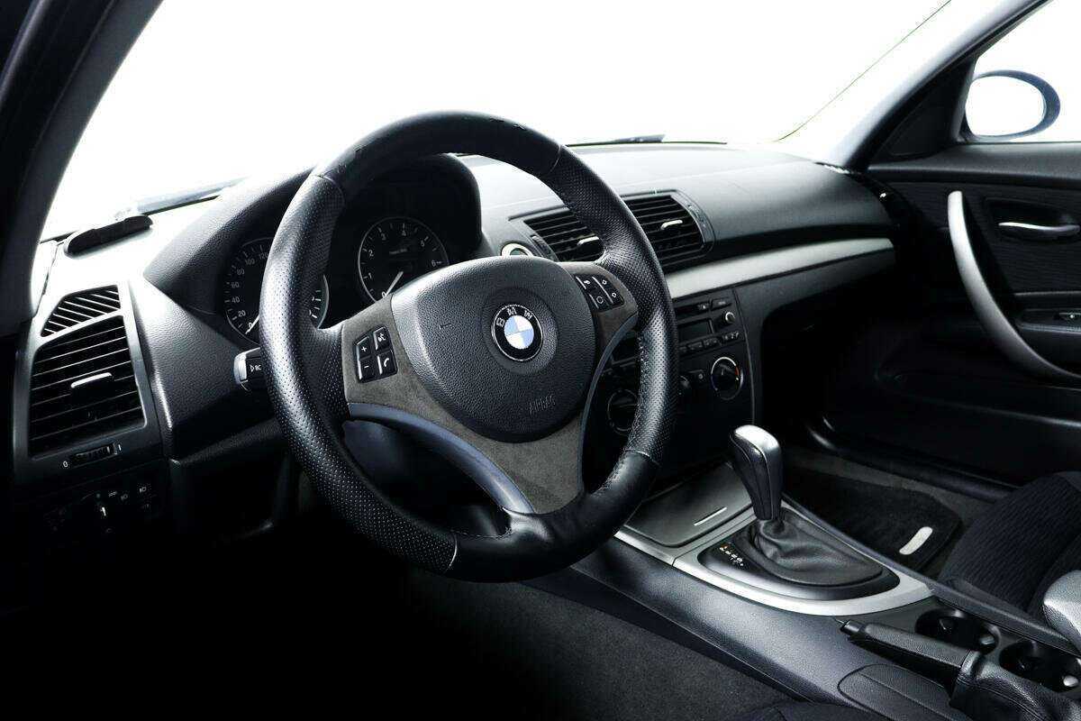 Б/У БМВ 1 серии 2008 года. Фото: #12