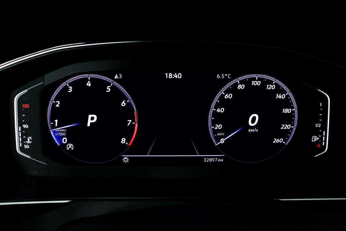 Б/У Фольксваген Пассат 2021 года. Фото: #9