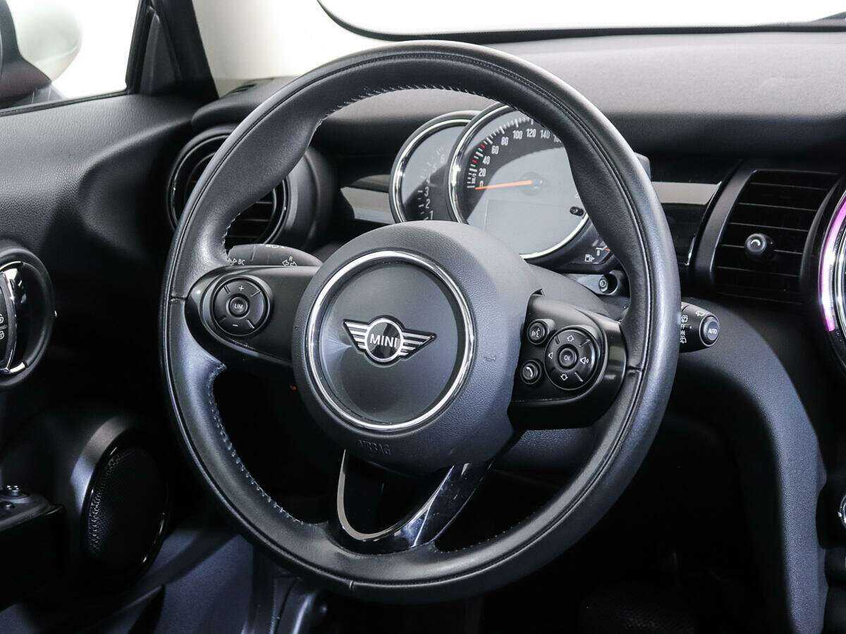 Б/У Мини Хэтч 2021 года. Фото: #15