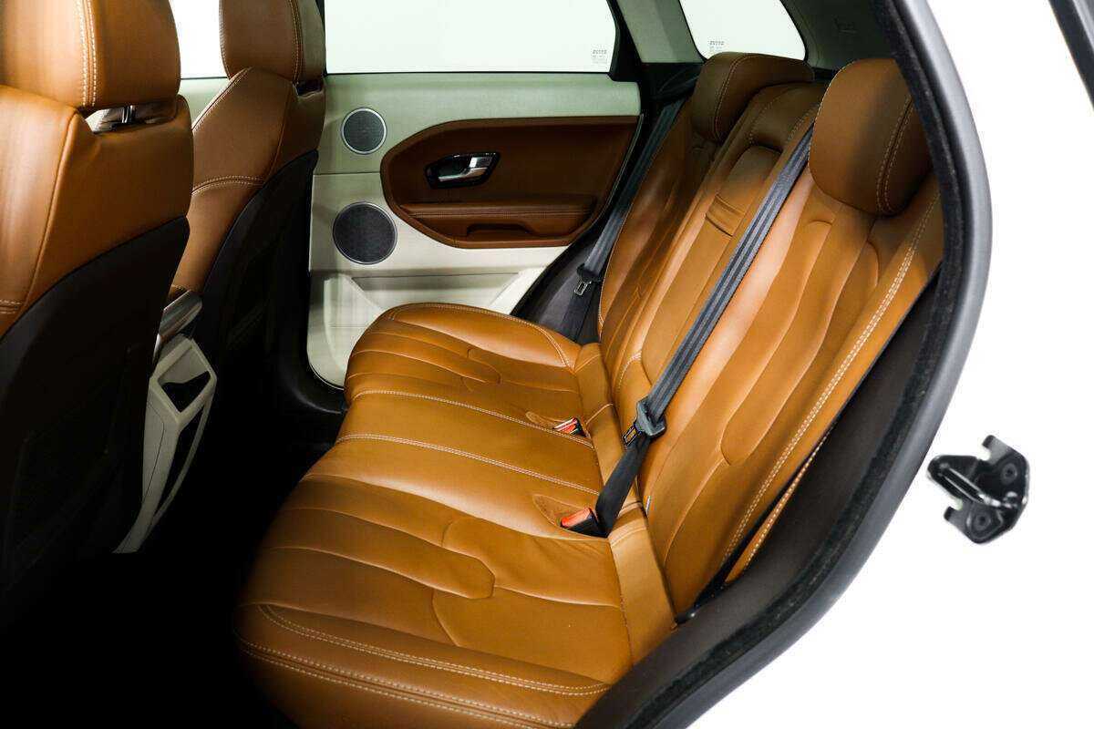 Б/У Лэнд Ровер Рэнж Ровер Эвок 2012 года. Фото: #11