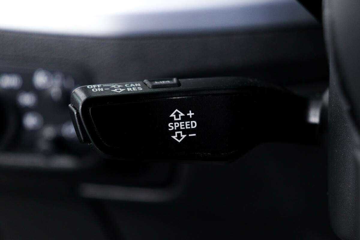 Б/У Ауди К2 2018 года. Фото: #13